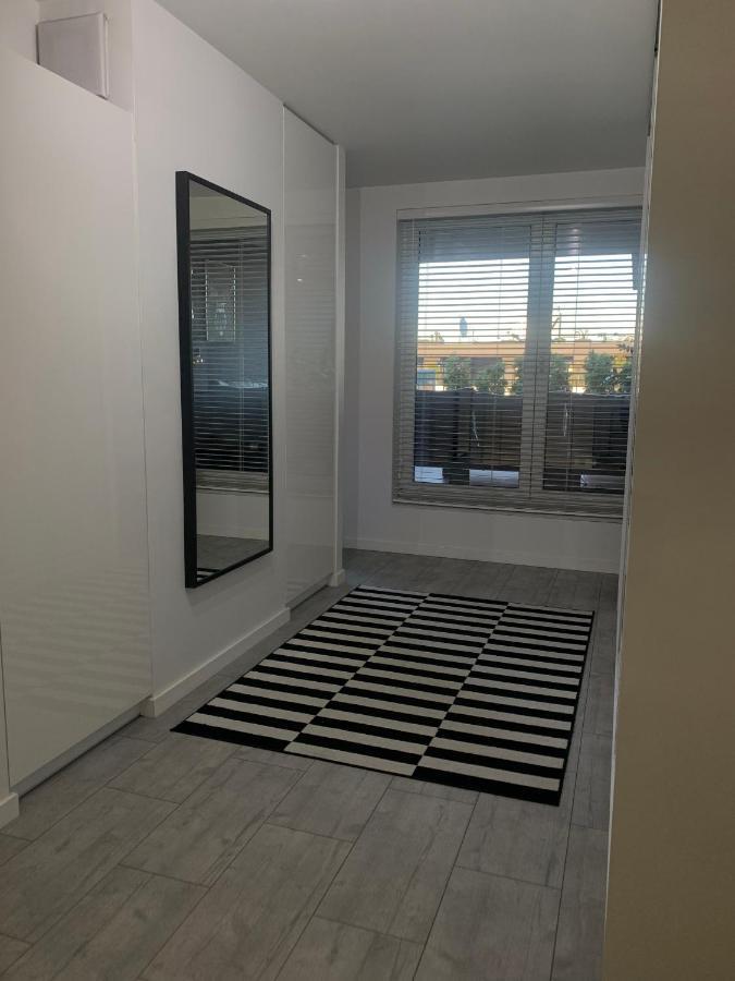 ウッチTwo-Levels Penthouse With A Garden In The City Centerアパートメント エクステリア 写真